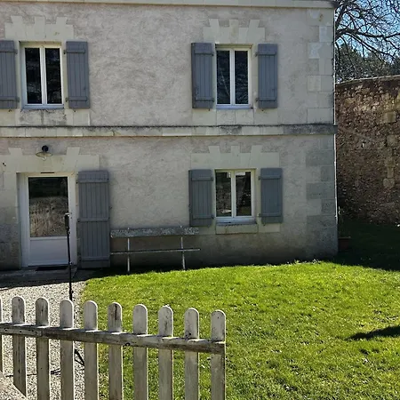 Hébergement de vacances D'exception à Avec Piscine Couverte - Fr-1-541-167 *