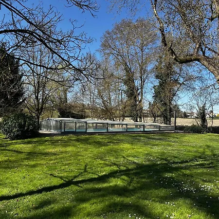 D'exception à Avec Piscine Couverte - Fr-1-541-167 * Lésigny